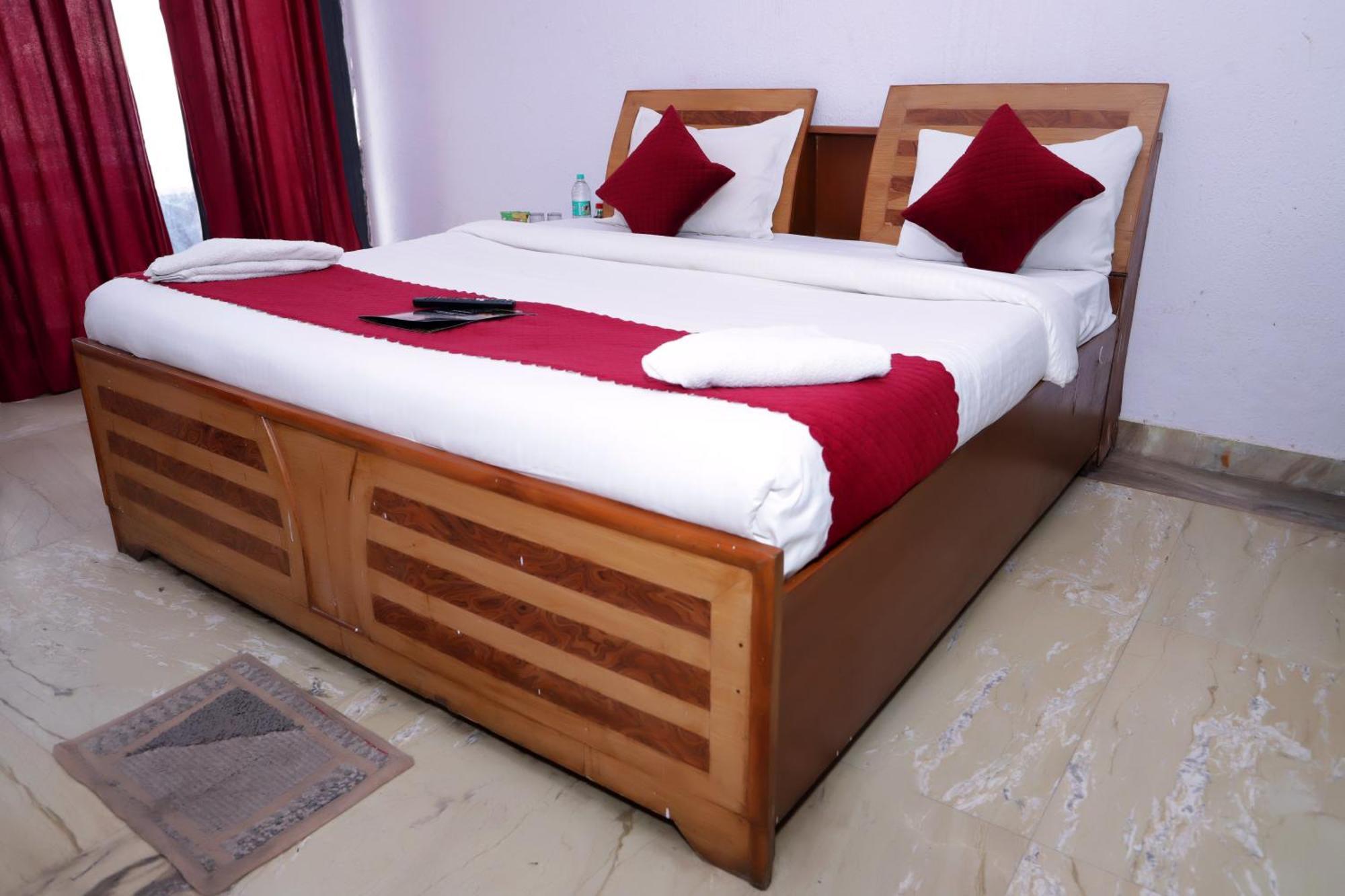 Hotel Warm Welcome - Noida Sector 51 Eksteriør billede